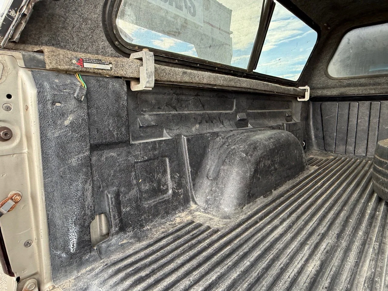 2003 Chevrolet Silverado 2500HD LS - Photo 39