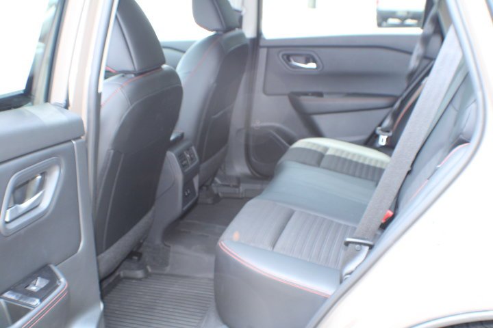 2025 Nissan Rogue Rock Creek - Photo 14