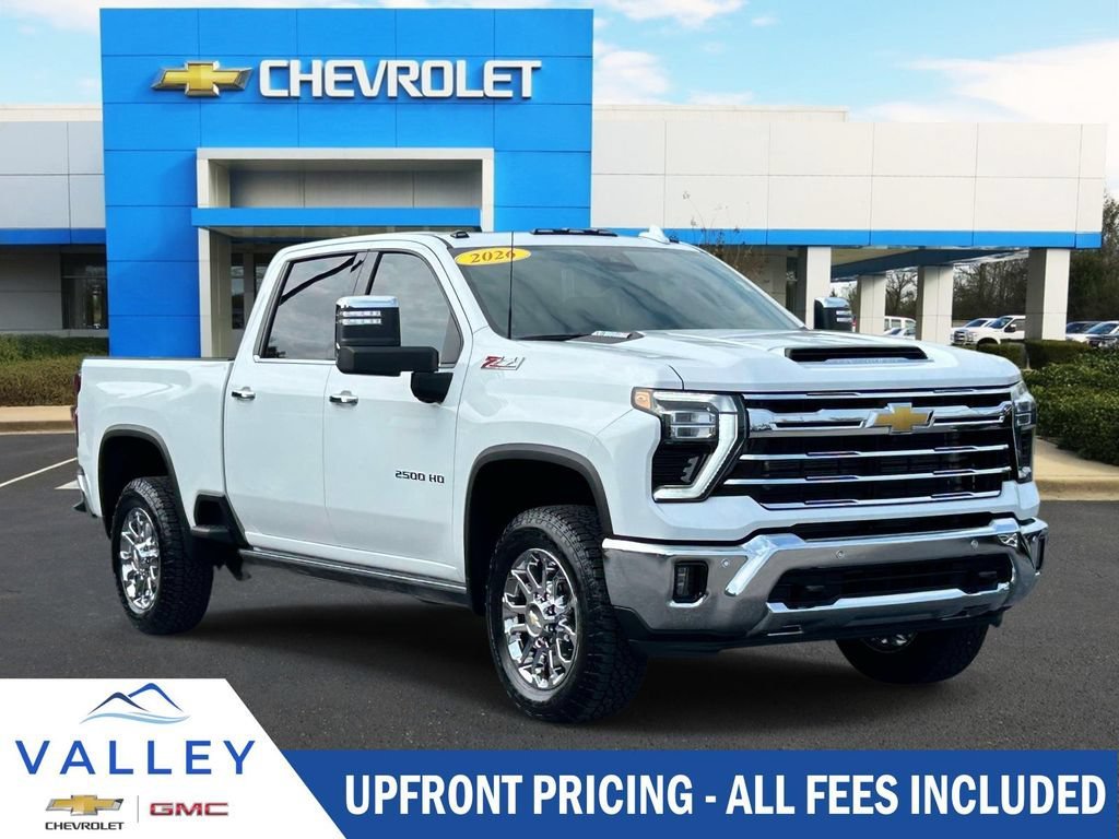 2026 Chevrolet Silverado HD LTZ 4WD Crew Cab Standard Box's photo