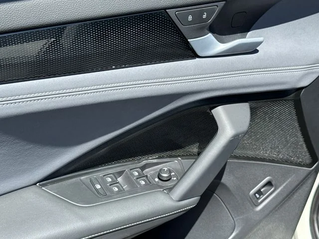 New 2026 Sandstone Volkswagen 2.0T SE R-Line Black image 40