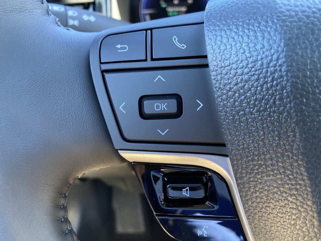 New 2026 Wind Chill Pearl Toyota XSE image 15