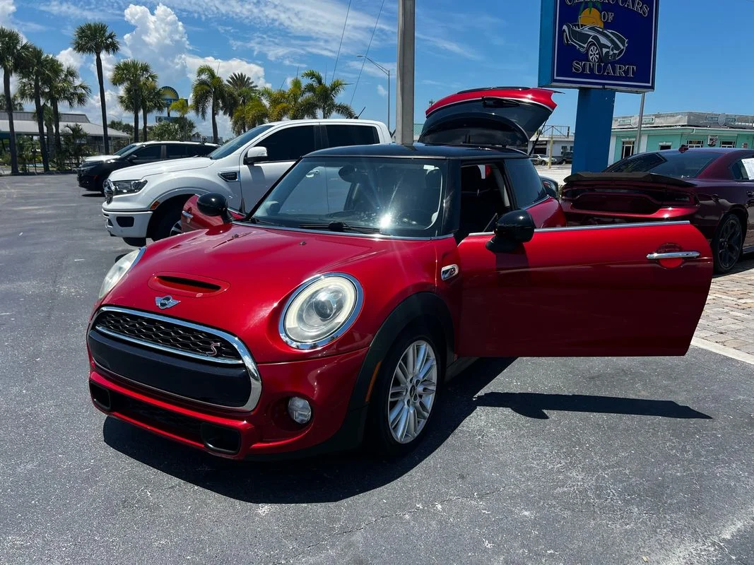 Used 2015  MINI Cooper S image 19
