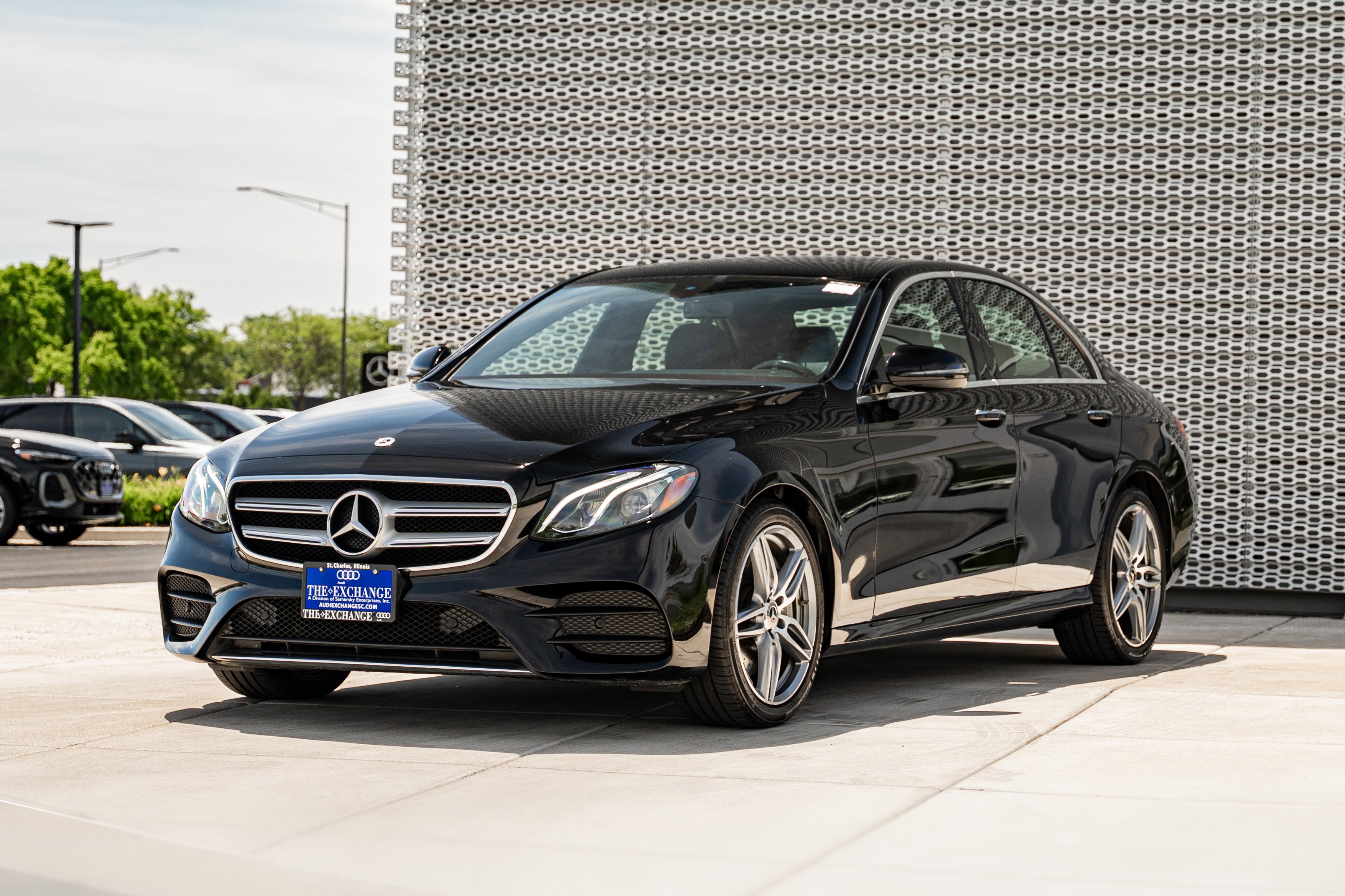 Used 2018 Black Mercedes-Benz E 300 image 7