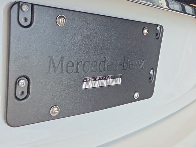 New 2026 MANUFAKTUR Moonlight White Metallic Mercedes-Benz S580 image 32