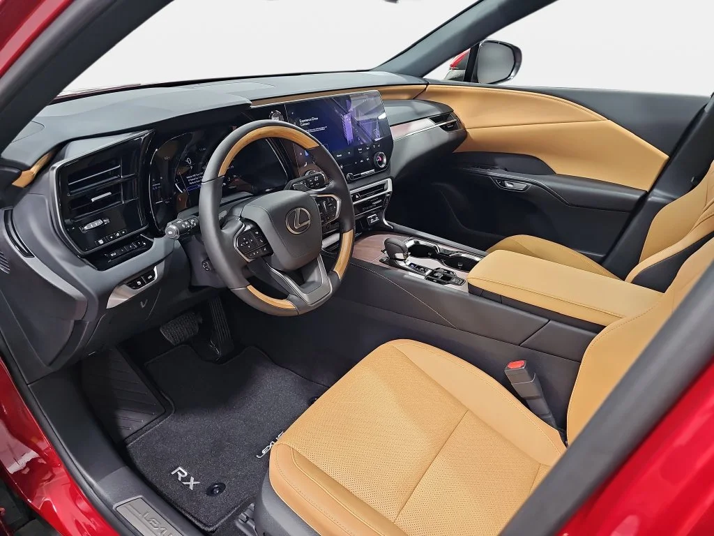 New 2026 Matador Red Mica Lexus PREMIUM image 15