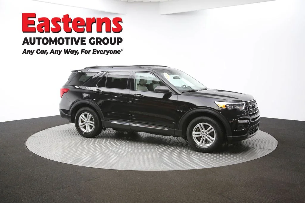 Used 2023 Black Ford XLT image 47
