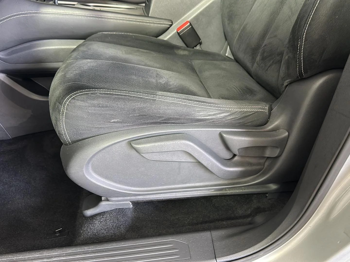 Used 2023 Brilliant Silver Metallic Nissan S image 8