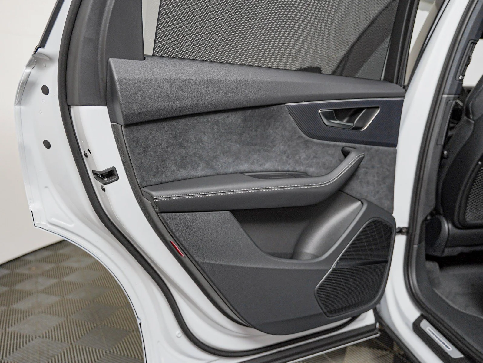 New 2026 Glacier White Metallic Audi Premium Plus image 24