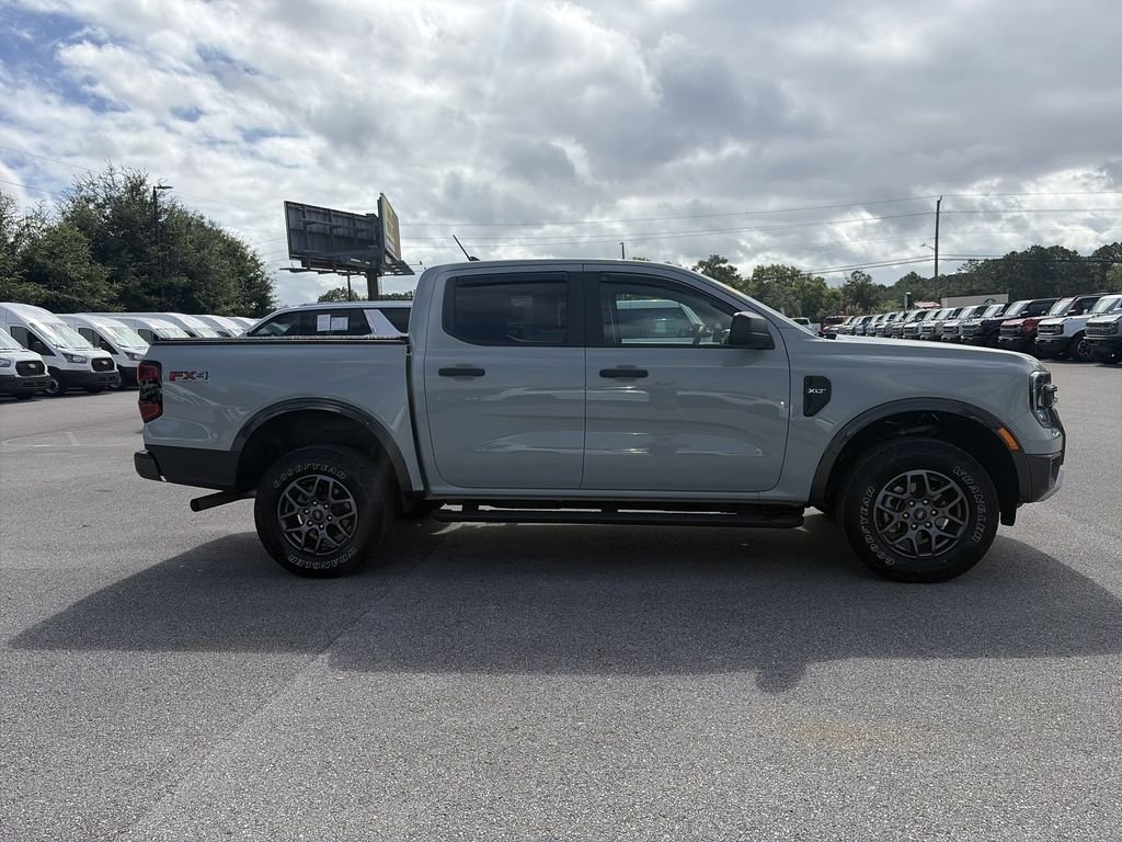 Used 2024 Green Ford XLT image 8