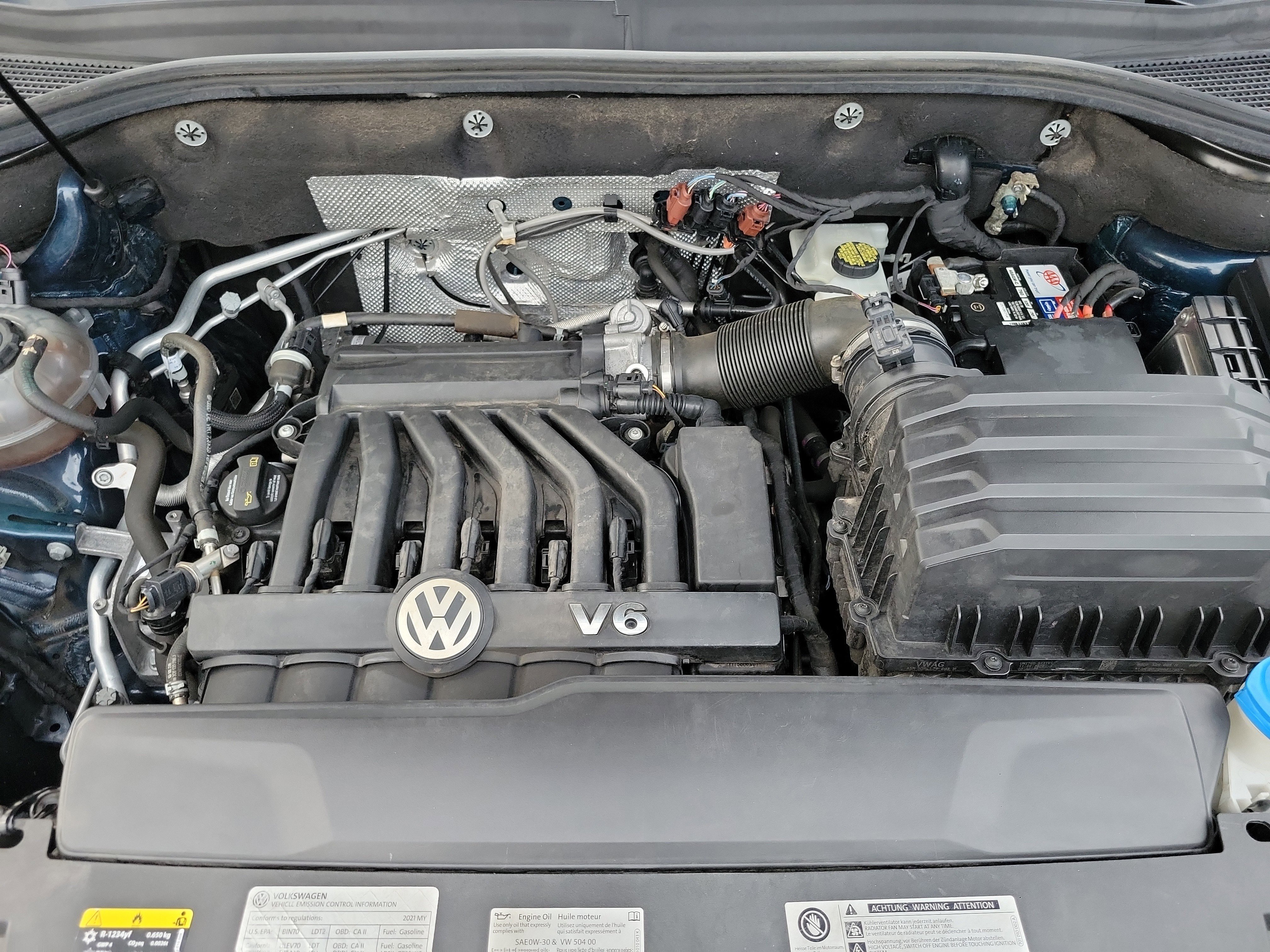 2021 Volkswagen Atlas SE w/Tech R-Line - Photo 26