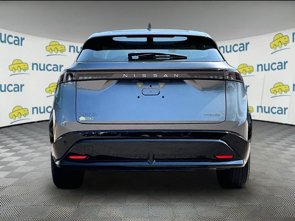 Used 2023 Gray Nissan ENGAGE image 5