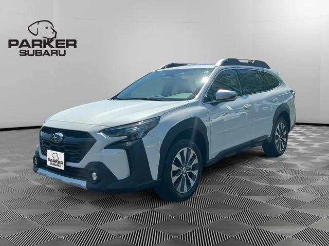 2025 Subaru Outback Touring's photo