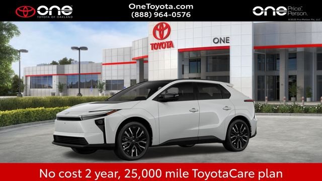 New 2026 Wind Chill Pearl <sup>1</sup> Toyota  Limited image 4