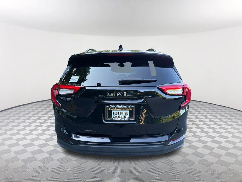 Used 2023 Black GMC SLE image 6