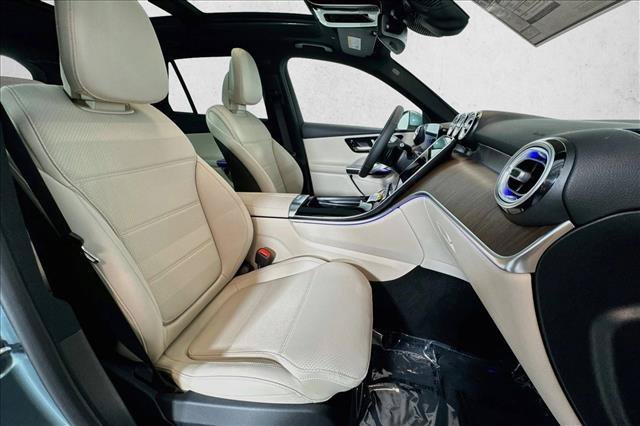 New 2026 Verde Silver Metallic Mercedes-Benz GLC 300 image 56