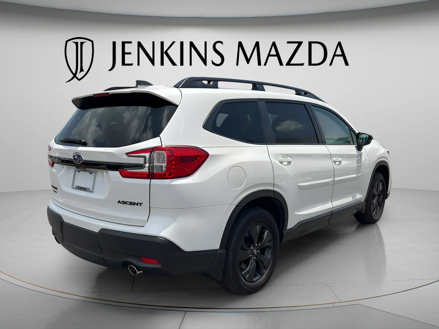 Used 2026 Crystal White Pearl Subaru Premium image 7