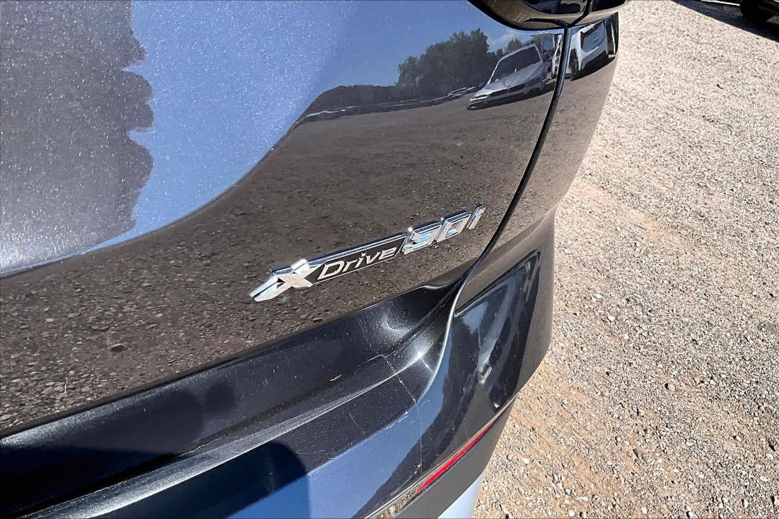 Used 2024 Dark Graphite Metallic BMW xDrive30i image 8