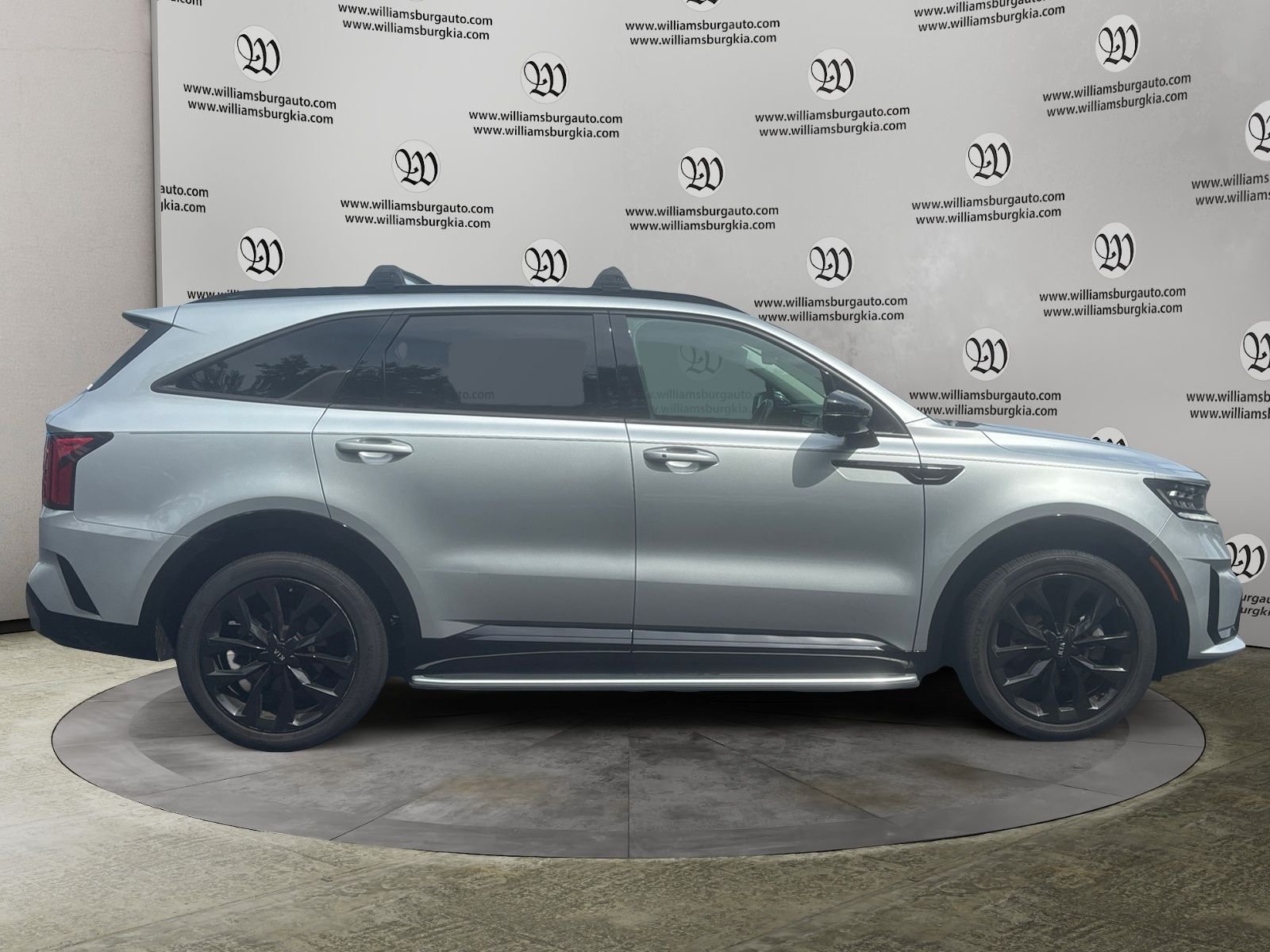 Used 2021 Silver Kia SX-Prestige image 6