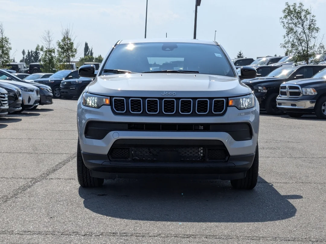 New 2025 Silver Jeep Sport - - 4X4 - 4.99% O.A.C - Heated Seats & More! image 3