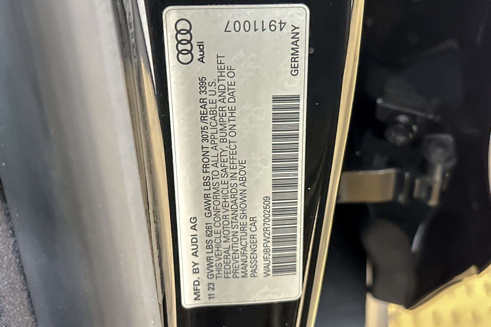 Used 2024 Mythos Black Metallic Audi Premium Plus quattro image 27