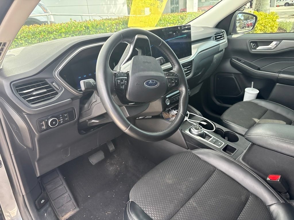 Used 2024 Black Metallic Ford PHEV image 4