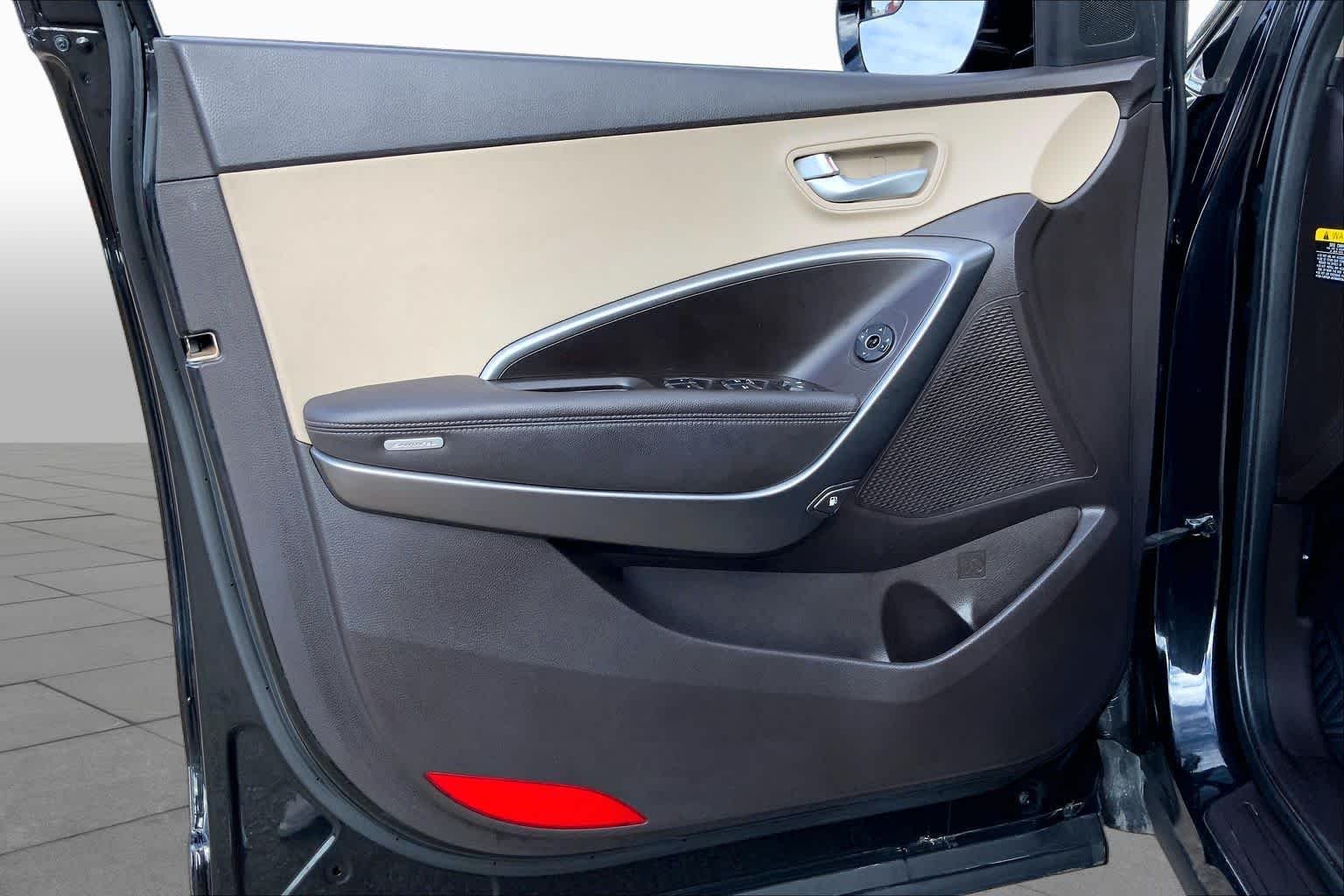 Used 2017 Twilight Black Hyundai 2.4L image 22