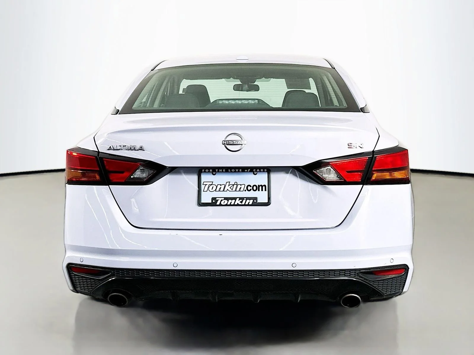 Used 2024 Gray Nissan 2.5 SR image 7