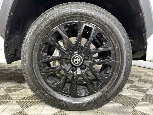 Certified Used 2026 PLATINUM WHITE PEARL MC. Toyota  image 15