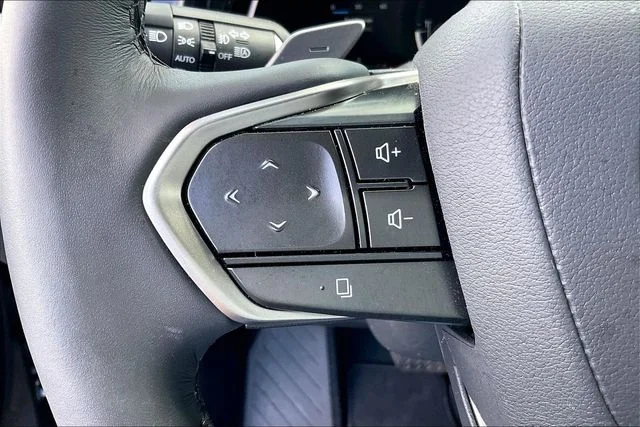 2025 Lexus RX 350 - Photo 17