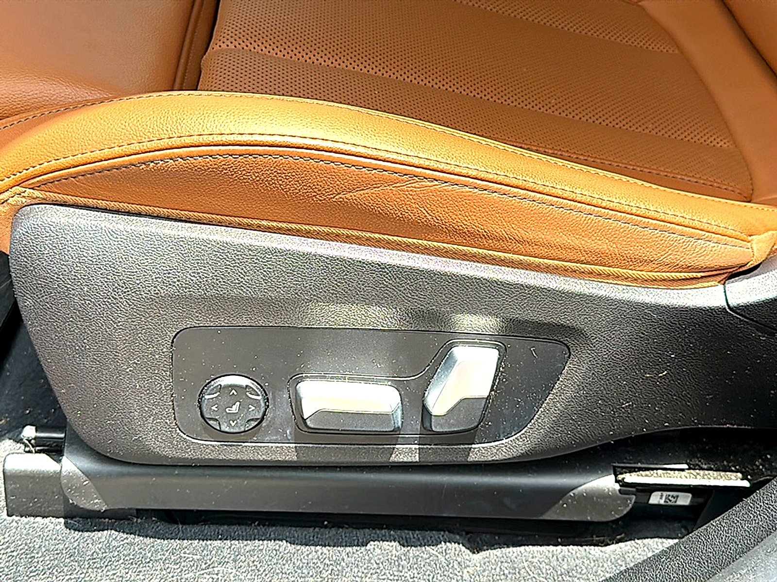 Used 2023 Jet Black BMW xDrive30i image 8