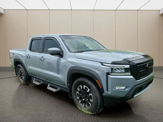 Used 2024 Gray Nissan PRO-X image 19