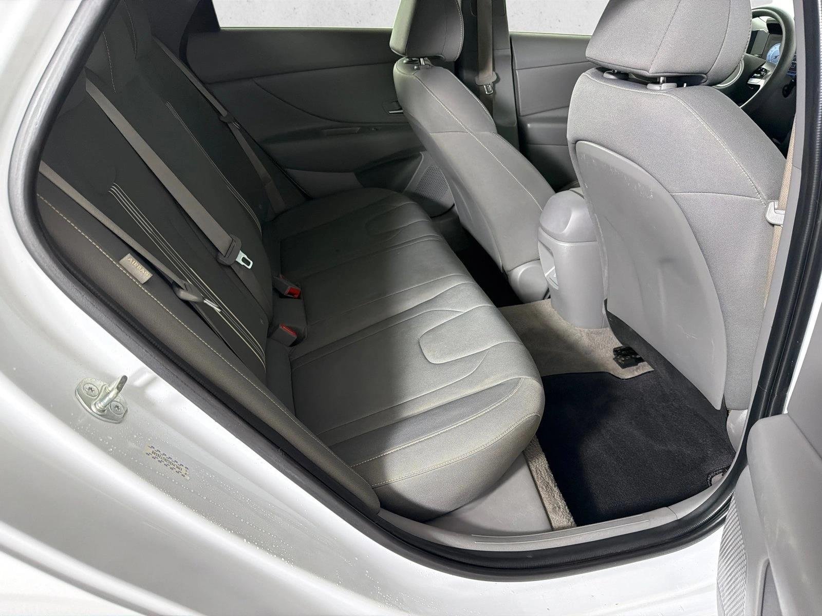 Used 2024 Serenity White Hyundai SEL image 16