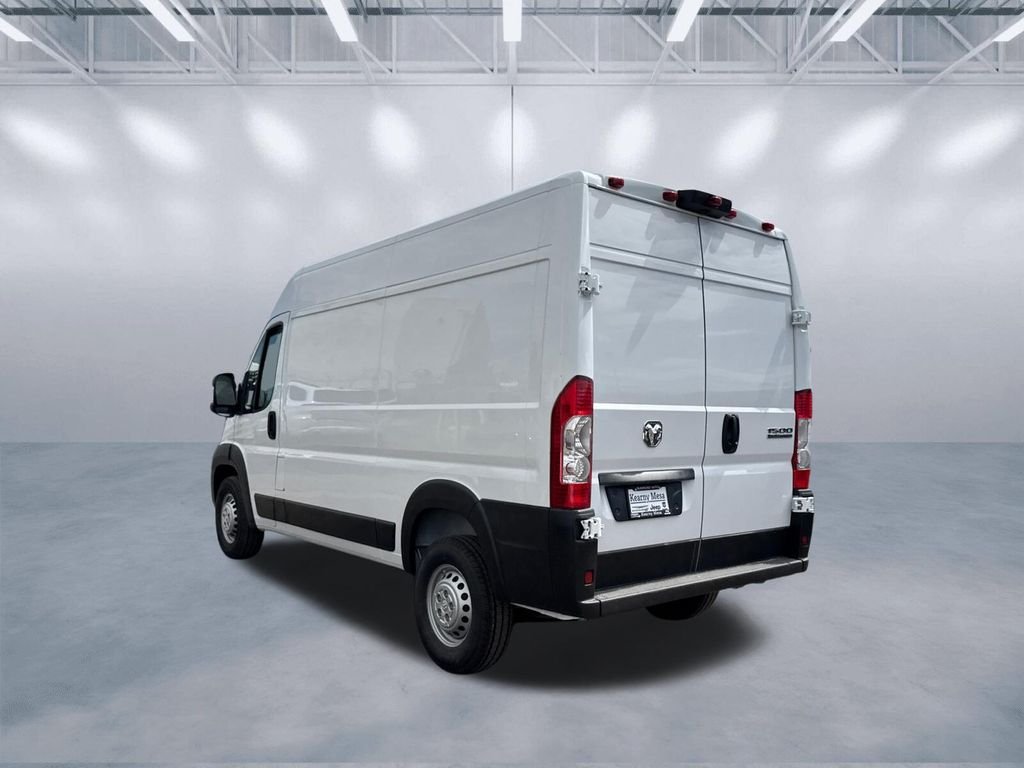 New 2027 Bright White Clearcoat RAM Base image 4