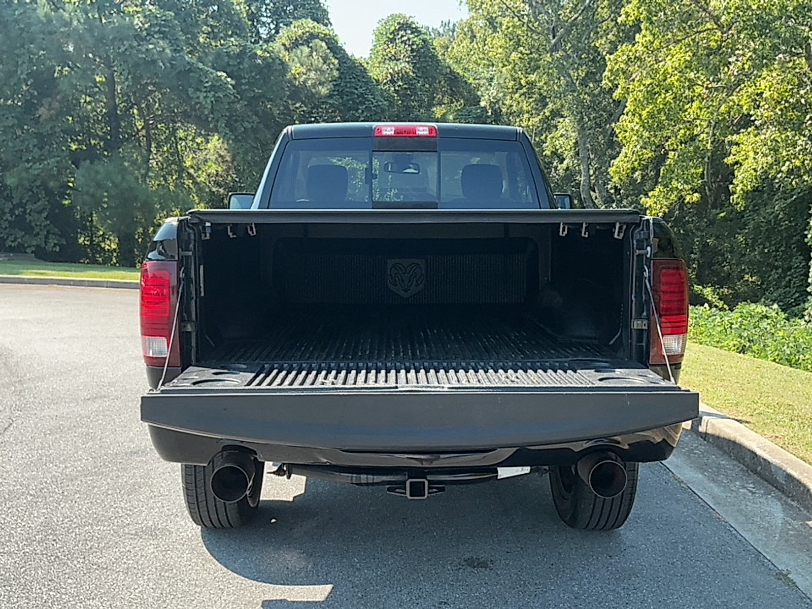 Used 2015 Black Clearcoat Ram Express image 12
