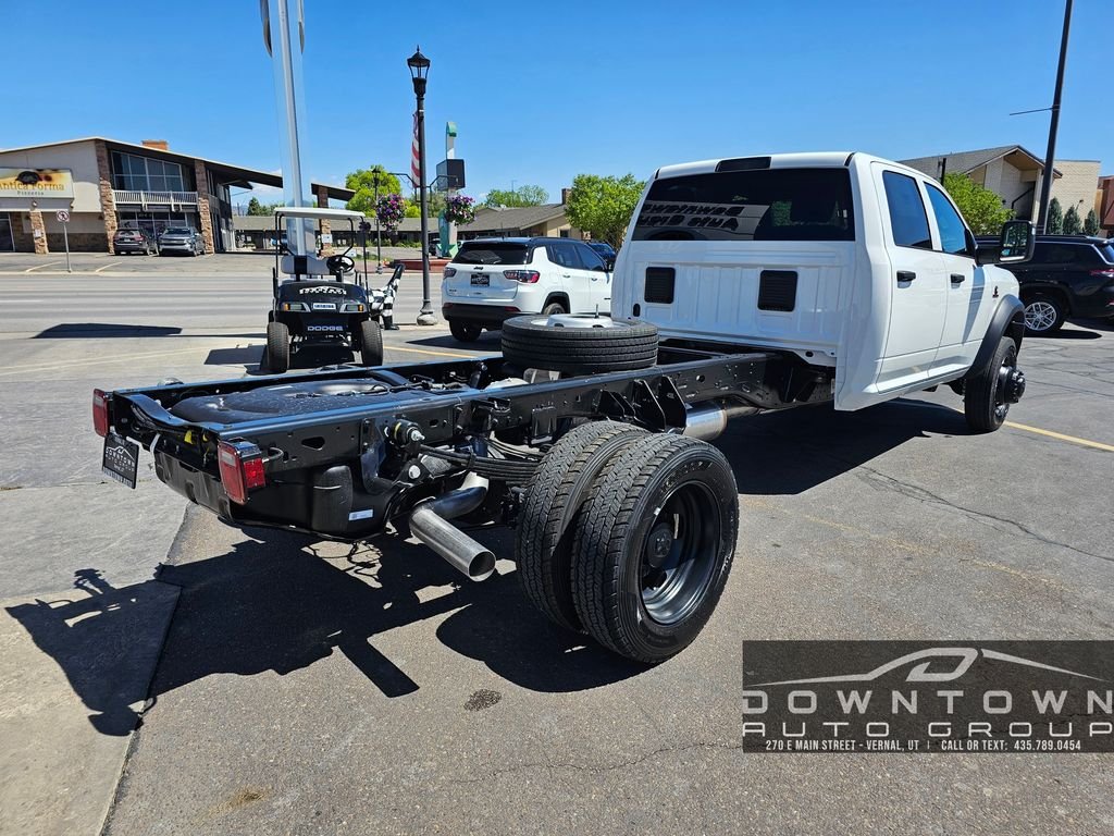 New 2026 Bright White Clearcoat RAM Tradesman image 3