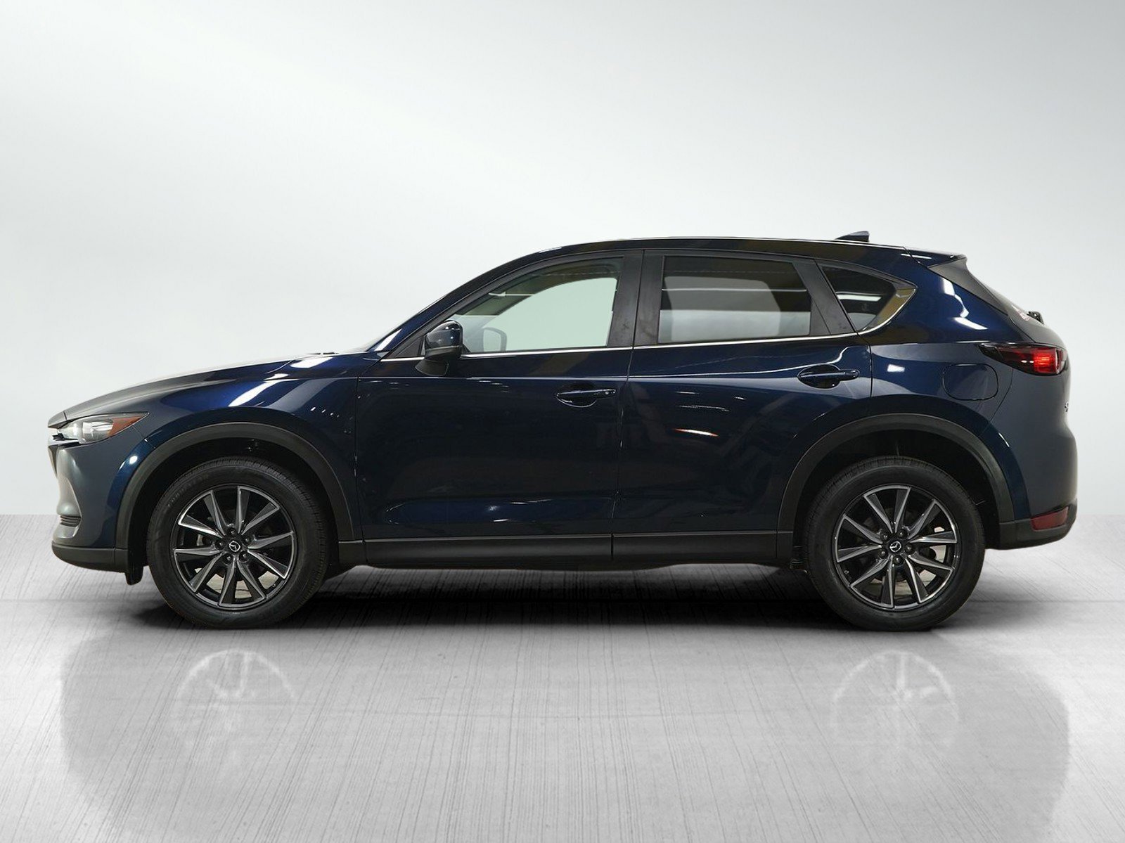 Used 2018 Mazda CX-5 Touring with VIN JM3KFBCM4J0393642 for sale in Burnsville, Minnesota