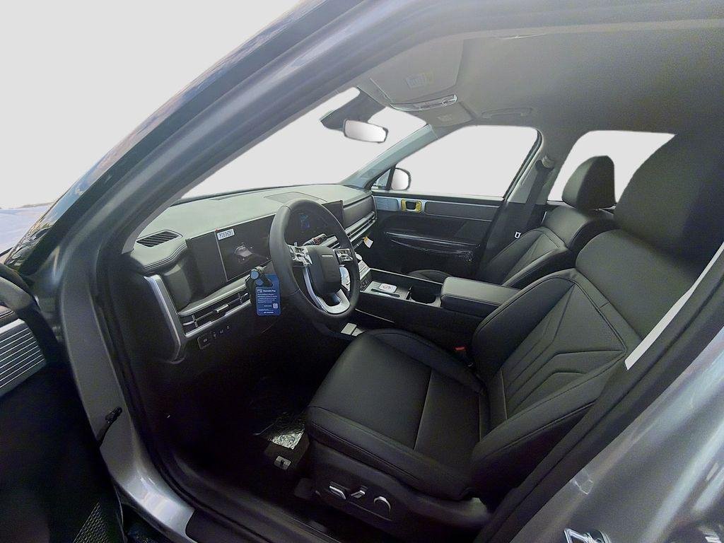 New 2026 Shimmering Silver Hyundai SEL FWD image 14