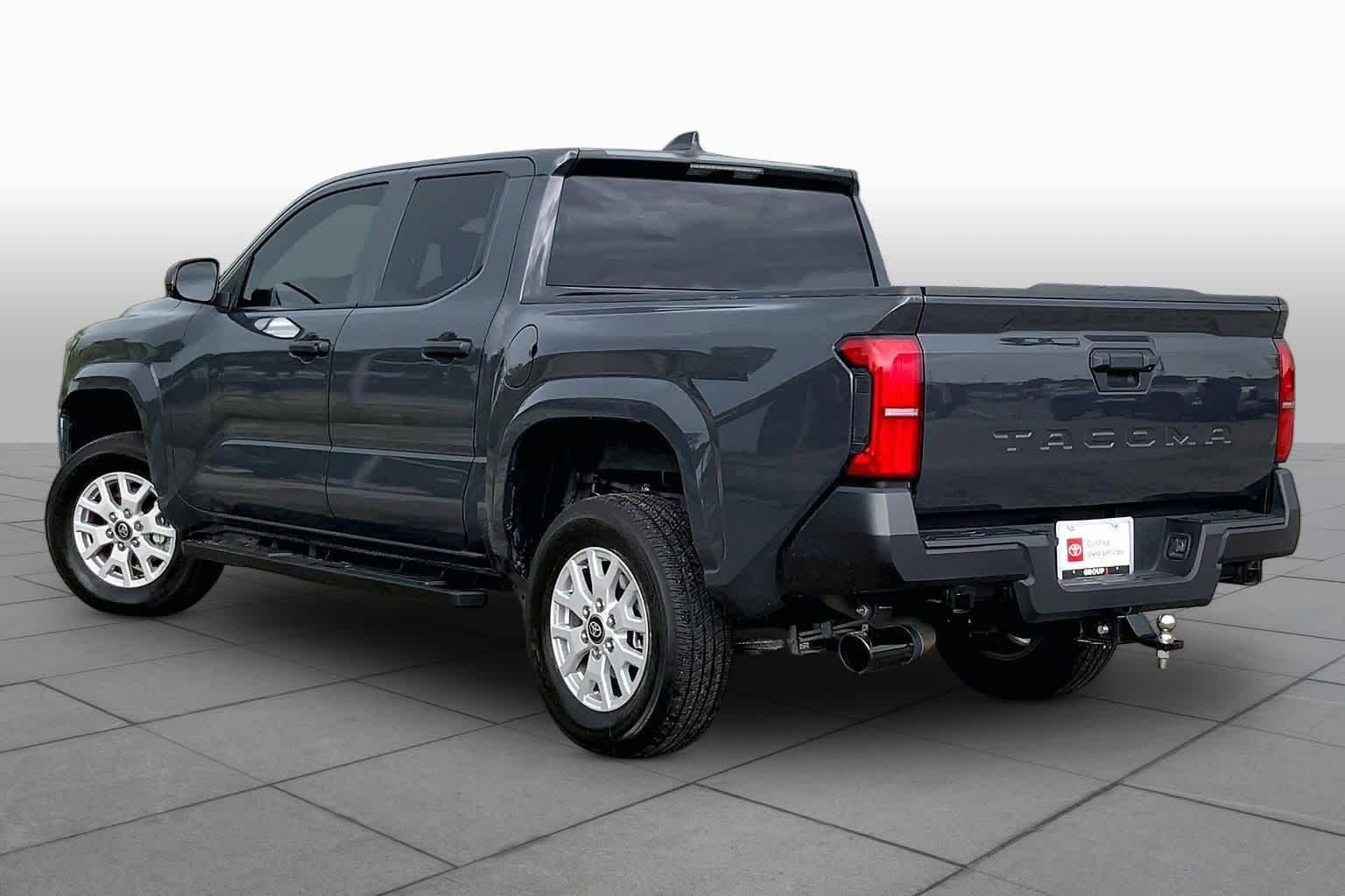 Used 2025 Underground Toyota SR image 12