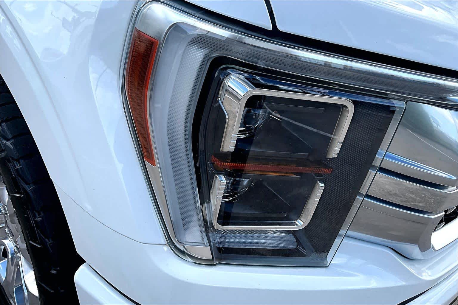 Used 2021 Star White Metallic Tri-Coat Ford Platinum image 28