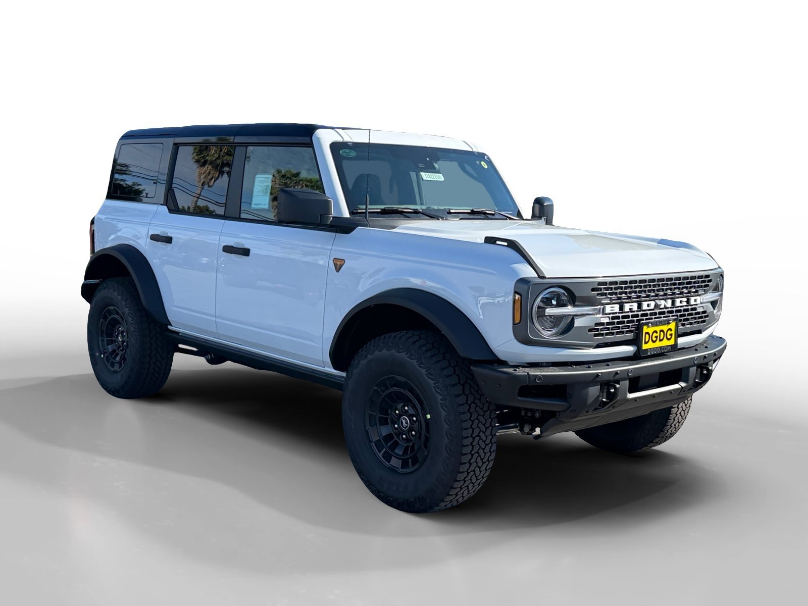 New 2026 Oxford White Ford Badlands® image 7