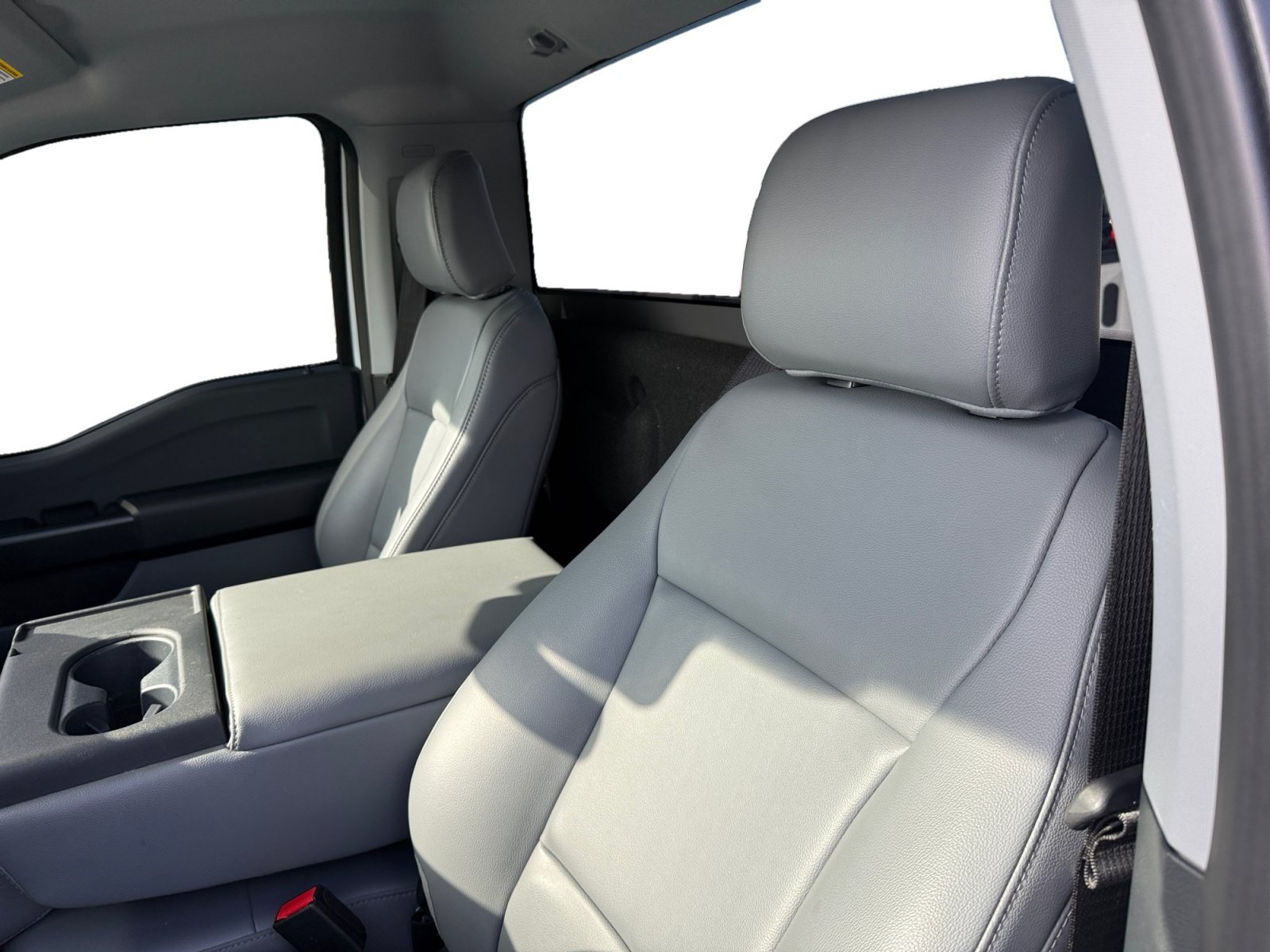 Certified Used 2026 Oxford White Ford XL image 16