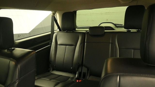 Used 2022 White Ford XLT image 13