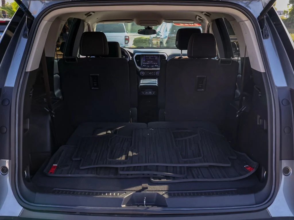 Used 2022 Gray GMC SLE image 16