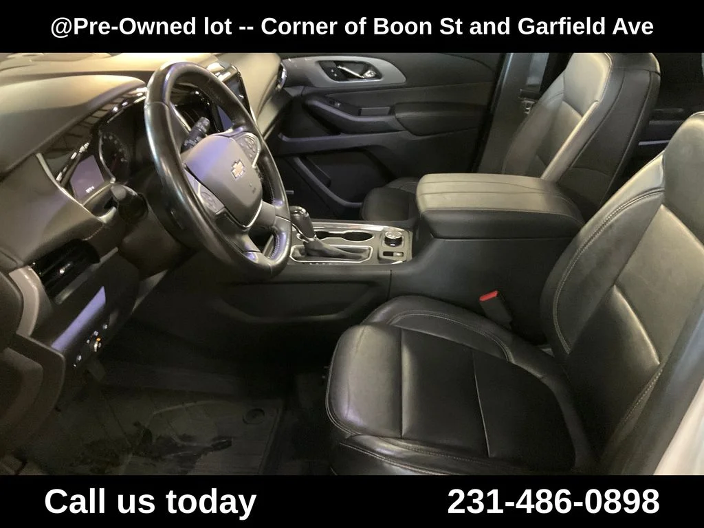 Used 2019 White Chevrolet 3LT image 14