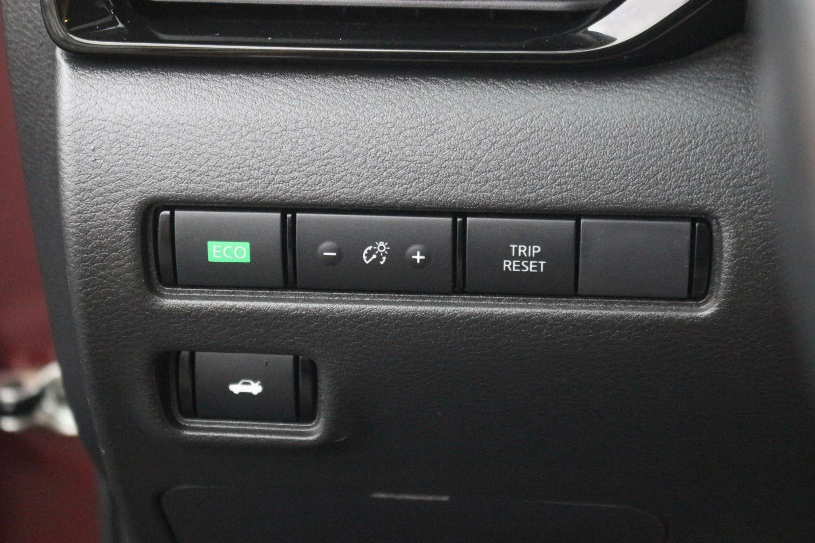 Used 2023 Grey Nissan SV image 29