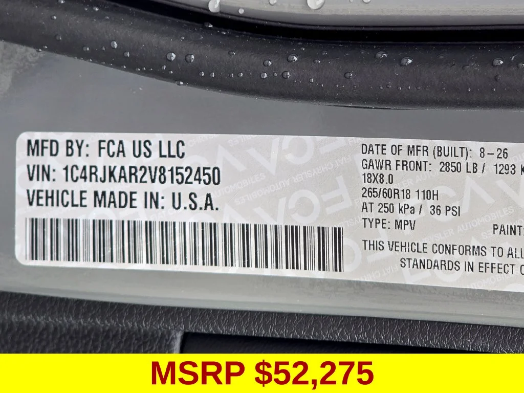 New 2027 Gray Jeep Laredo Altitude image 43