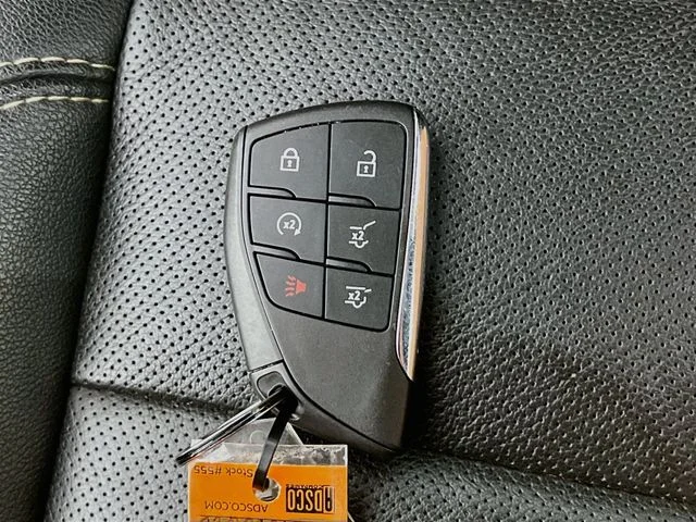 Used 2022 Gray Chevrolet Premier image 32