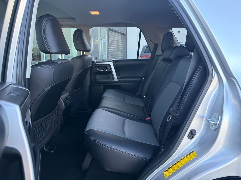 Used 2019 Classic Silver Metallic Toyota SR5 Premium image 13
