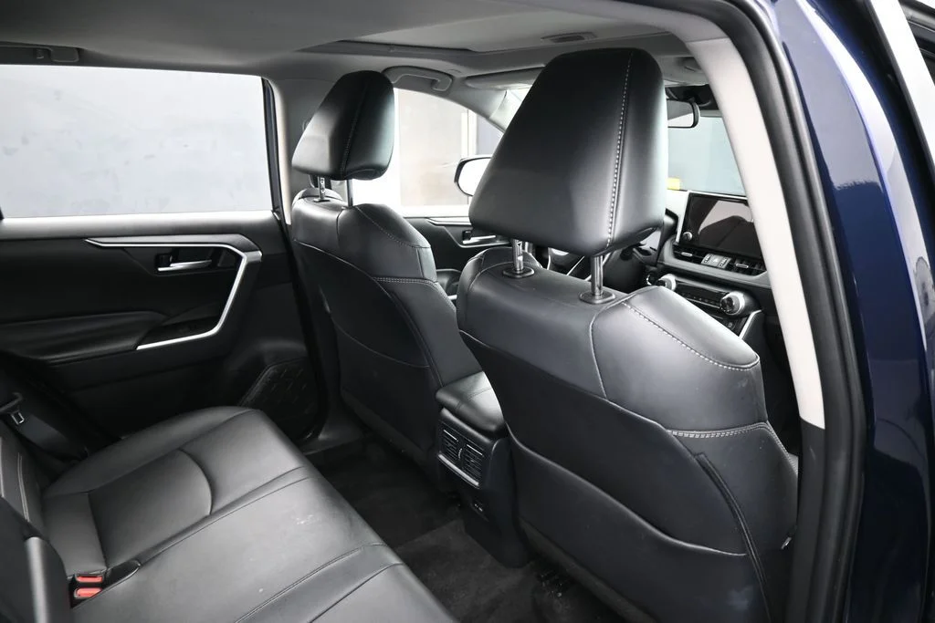Used 2025 Blueprint Toyota XLE Premium image 43