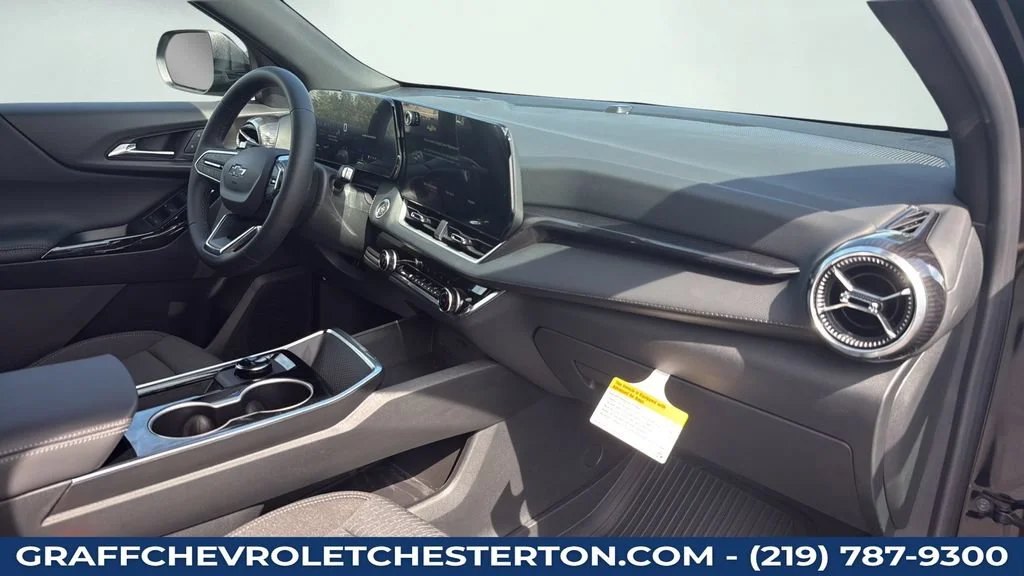 2027 Chevrolet Equinox LT - Photo 40